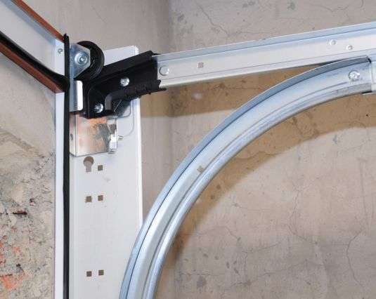 Garage Door Cable Replacement